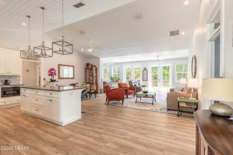 1107 S Orange Street, New Smyrna Beach FL - photo 7 of 46