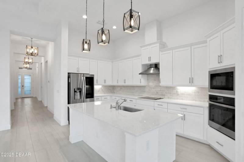 4 bedroom Single Family Residence at 6239 Woodhaven Village Drive, Woodhaven, Port Orange — photo 4