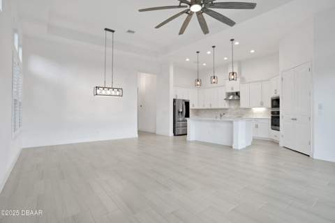 6239 Woodhaven Village Drive, Port Orange FL - photo 12 of 50