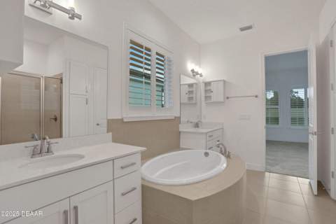 6239 Woodhaven Village Drive, Port Orange FL - photo 18 of 50