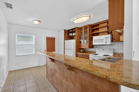 5156 Taylor Avenue, Port Orange FL - photo 9 of 22