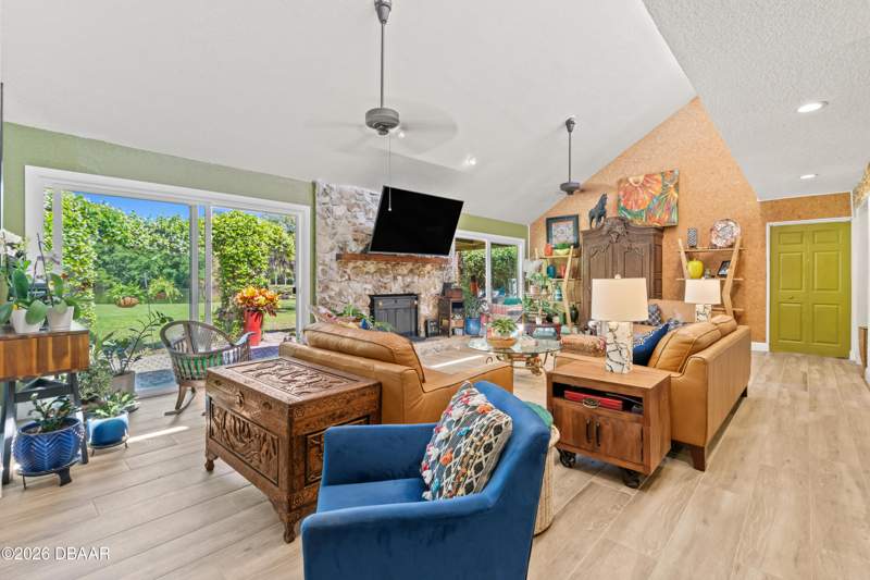 5 bedroom Single Family Residence at 6015 Trailwood Drive, Cambridge, Port Orange — photo 3