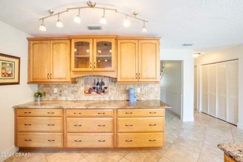 21 Fox Hollow Drive, Ormond Beach FL - photo 10 of 54