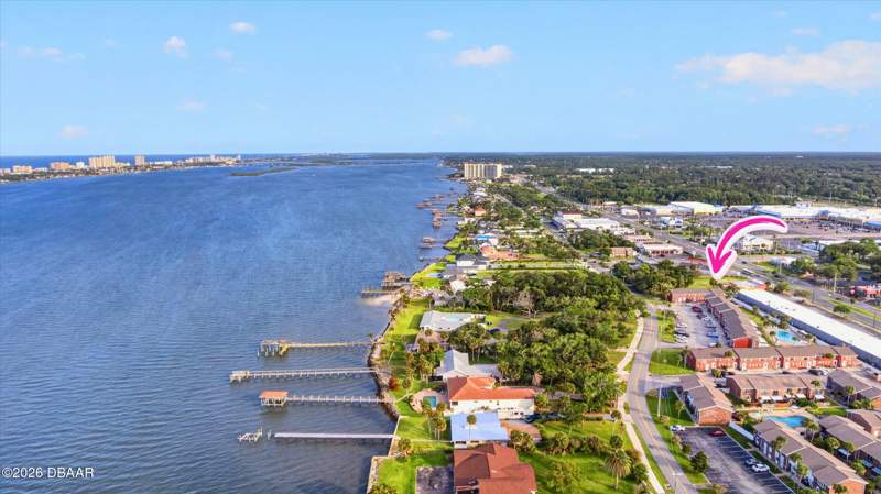 2 bedroom Condominium at 2250 S Palmetto Avenue #J-5, Colonial Townhouse, South Daytona — photo 5