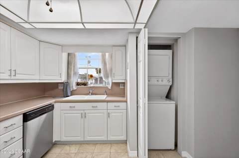 2250 S Palmetto Avenue #J-5, South Daytona FL - photo 10 of 65