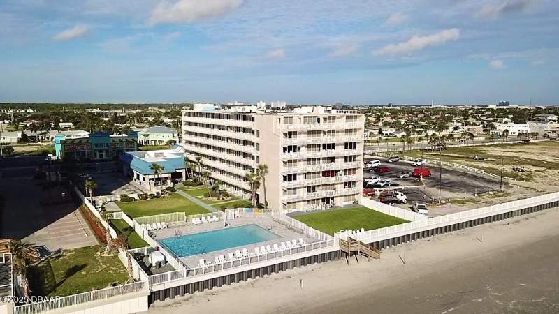 0 bedroom Condotel at 2043 S Atlantic Avenue #701, Castaways Beach Resort, A Condo, Daytona Beach Shores — photo 2