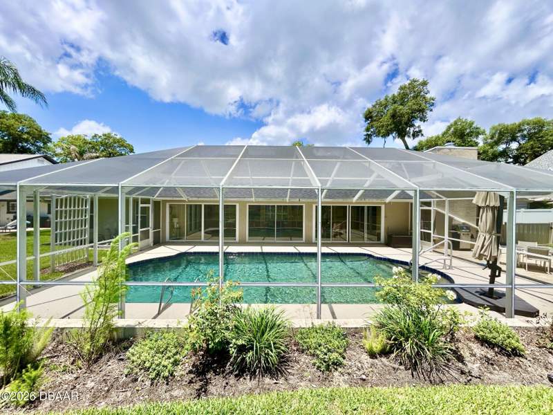 4 bedroom Single Family Residence at 123 Rio Pinar Drive, Tomoka Oaks, Ormond Beach — photo 4