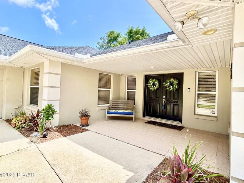 4 bedroom Single Family Residence at 123 Rio Pinar Drive, Tomoka Oaks, Ormond Beach — photo 2