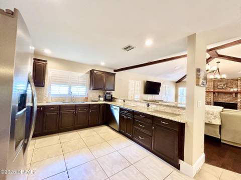 123 Rio Pinar Drive, Ormond Beach FL - photo 9 of 54