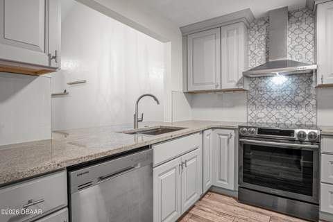 138 Fox Fire Circle, Daytona Beach FL - photo 15 of 43