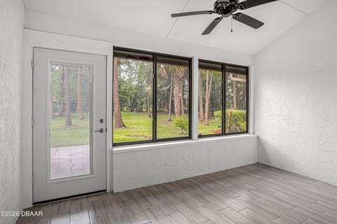138 Fox Fire Circle, Daytona Beach FL - photo 18 of 43