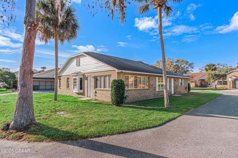 3 bedroom Single Family Residence at 108 Loon Court, Pelican Bay, Daytona Beach — photo 3