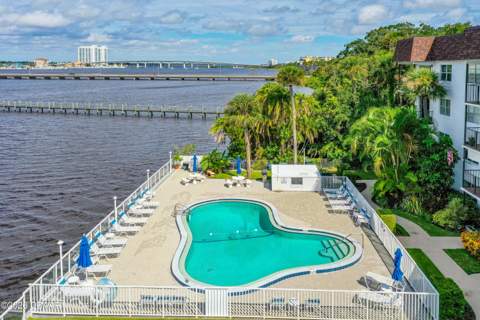 118 S Halifax Avenue #208, Daytona Beach FL - photo 20 of 30