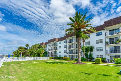 118 S Halifax Avenue #208, Daytona Beach FL - photo 22 of 30