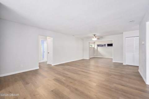 1112 Lakewood Park Drive, Daytona Beach FL - photo 12 of 42
