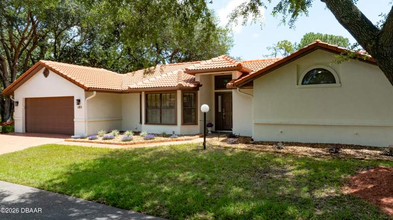 3 bedroom Single Family Residence at 105 Chickadee Court, Pelican Bay, Daytona Beach — photo 2