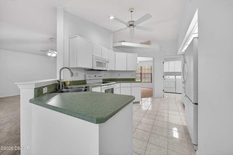 3 bedroom Single Family Residence at 105 Chickadee Court, Pelican Bay, Daytona Beach — photo 5