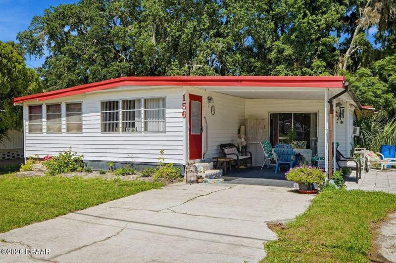 3 bedroom Manufactured Home at 156 Iron Gate Circle, Twin Gates Mobile Estates, Port Orange — photo 3