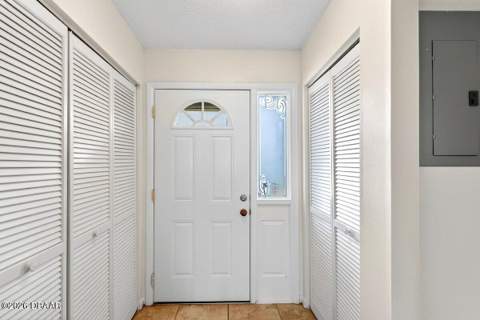 3333 S Ridgewood Avenue #15, Port Orange FL - photo 7 of 41