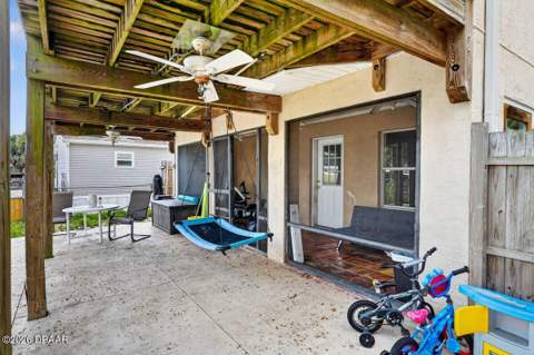 124 Randle Avenue, Oak Hill FL - photo 8 of 87