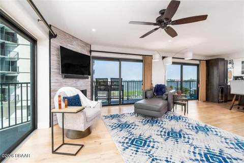 503 Causeway N #202, New Smyrna Beach FL - photo 11 of 48