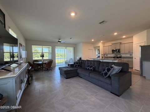 85 Huntington Place, Ormond Beach FL - photo 6 of 29