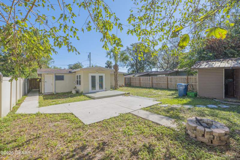 2 bedroom Single Family Residence at 1332 Granada Avenue, Highland Park, Daytona Beach — photo 3