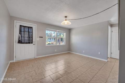 1332 Granada Avenue, Daytona Beach FL - photo 9 of 12