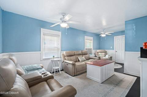 129 S Wild Olive Avenue, Daytona Beach FL - photo 9 of 42
