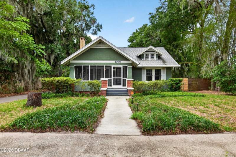 3 bedroom Single Family Residence at 1160 W Rich Avenue, Stetson Park, DeLand — photo 3