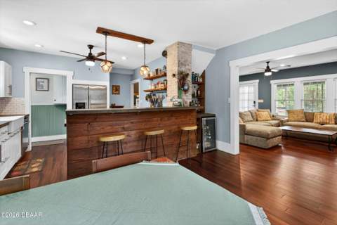 1160 W Rich Avenue, DeLand FL - photo 7 of 37