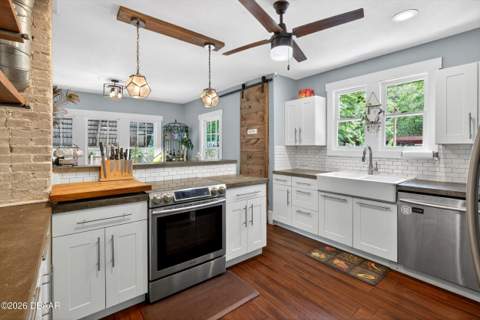 1160 W Rich Avenue, DeLand FL - photo 6 of 37