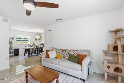 950 S Parsons Avenue, DeLand FL - photo 15 of 34