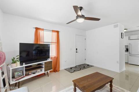 950 S Parsons Avenue, DeLand FL - photo 16 of 34