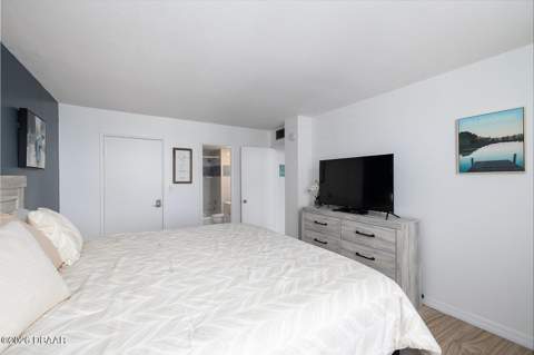 2800 N Atlantic #1401, Daytona Beach FL - photo 16 of 30