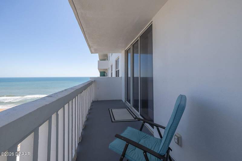 2 bedroom Condominium at 2800 N Atlantic #1401, Towers, Daytona Beach — photo 4