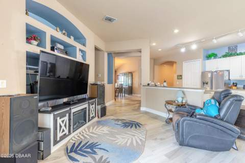 6908 Vintage Lane, Port Orange FL - photo 10 of 39