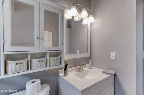 57 Laurel Oaks Circle, Ormond Beach FL - photo 19 of 33