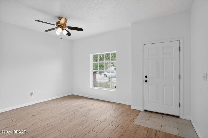 3 bedroom Townhouse at 1923 Yellowfin Drive, Coquina Cove, Port Orange — photo 2