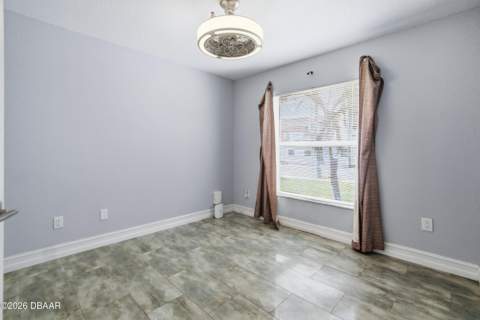 401 Mobile Avenue, Daytona Beach FL - photo 14 of 22