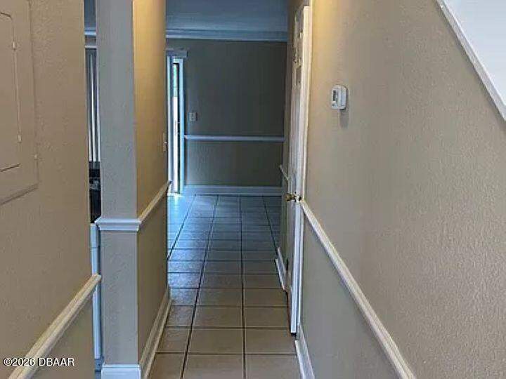 2 bedroom Townhouse at 480 Reed Canal Road #10, Riverwood Village Condo, South Daytona — photo 2