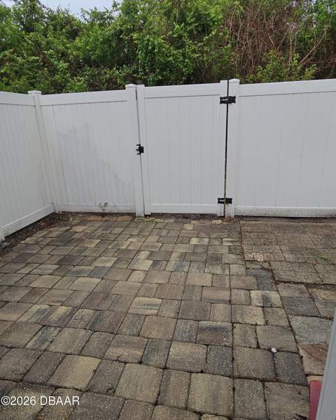 480 Reed Canal Road #10, South Daytona FL - photo 9 of 24