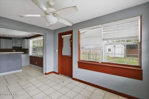 2605 Yale Road, South Daytona FL - photo 7 of 48
