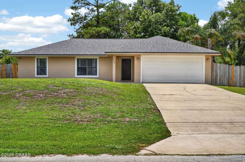 3 bedroom Single Family Residence at 1520 3rd Avenue, Daytona Park Estates, DeLand — photo 2