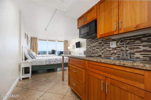 2301 S Atlantic Avenue #403, Daytona Beach Shores FL - photo 6 of 25