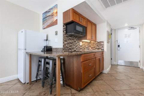 2301 S Atlantic Avenue #403, Daytona Beach Shores FL - photo 7 of 25