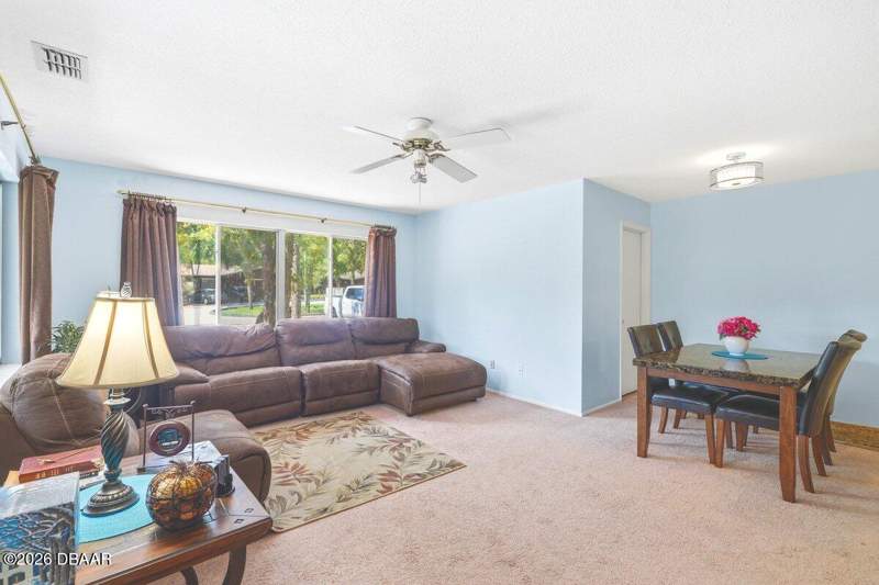 2 bedroom Single Family Residence at 32 Summer Trees Road, Summer Trees, Port Orange — photo 4