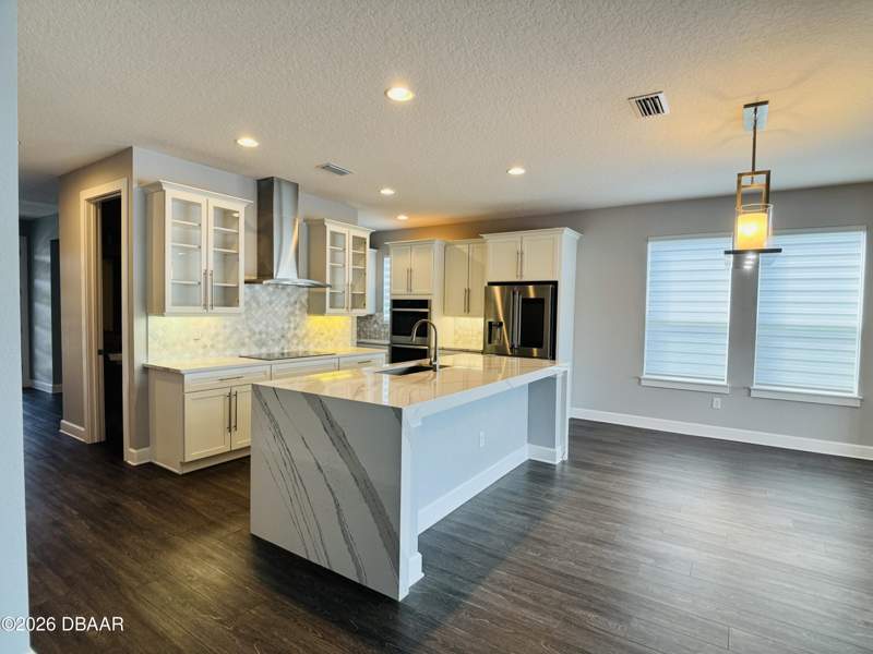 4 bedroom Single Family Residence at 672 Mosaic Boulevard, Mosaic, Daytona Beach — photo 3