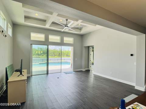 672 Mosaic Boulevard, Daytona Beach FL - photo 6 of 67