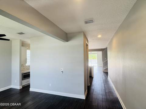 672 Mosaic Boulevard, Daytona Beach FL - photo 14 of 67